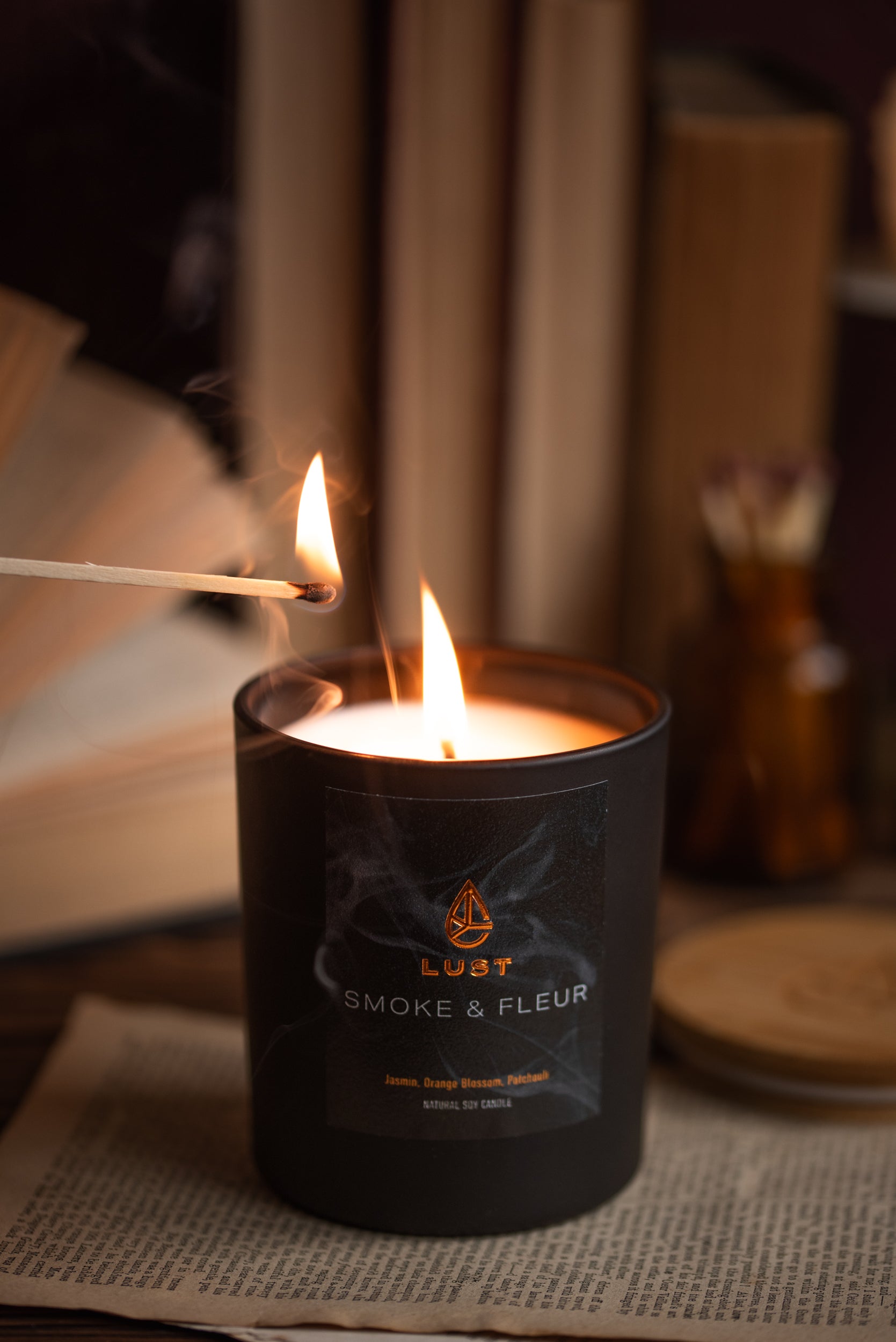 Smoke & Fleur - Jasmin, Orange blossom, Patchouli